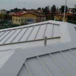 officine5 REALIZZAZIONI SU COMMESSA CON PANNELLI COIBENTATI E RIVESTIMENTI IN METALLO EFFETTO LEGNO officine5 REALIZZAZIONI SU COMMESSA CON PANNELLI COIBENTATI E RIVESTIMENTI IN METALLO EFFETTO LEGNO