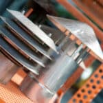 1 1 Articoli di lattoneria e attrezzature per artigiani e "fai da te" foto con due camini