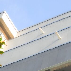 Gocciolatoio in alluminio preverniciato Condominio San Marco Udine