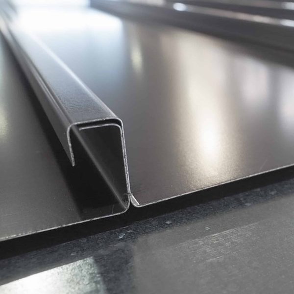 Officine Nuove Lattoneria Carpenteria metallica 221024 14 15 38 Profili e Raccordi per tetti Officine Nuove Lattoneria Carpenteria metallica 221024 14 15 38 Profili e Raccordi per tetti