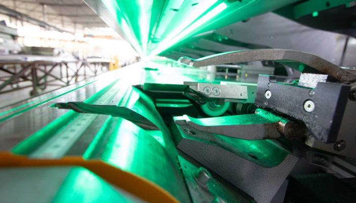 Lamiere Grecate, Pannelli Coibentati, Lavorazioni su Misura