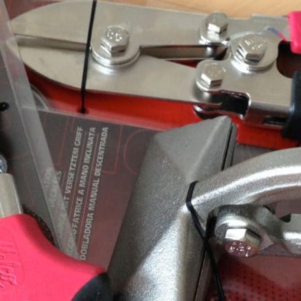 attrezz1 1100x462 1 rgbdr90un68hmuneesmvlm4q8ofgu9yuh1104okb5c Accessori Lattoneria attrezz1 1100x462 1 rgbdr90un68hmuneesmvlm4q8ofgu9yuh1104okb5c Accessori Lattoneria